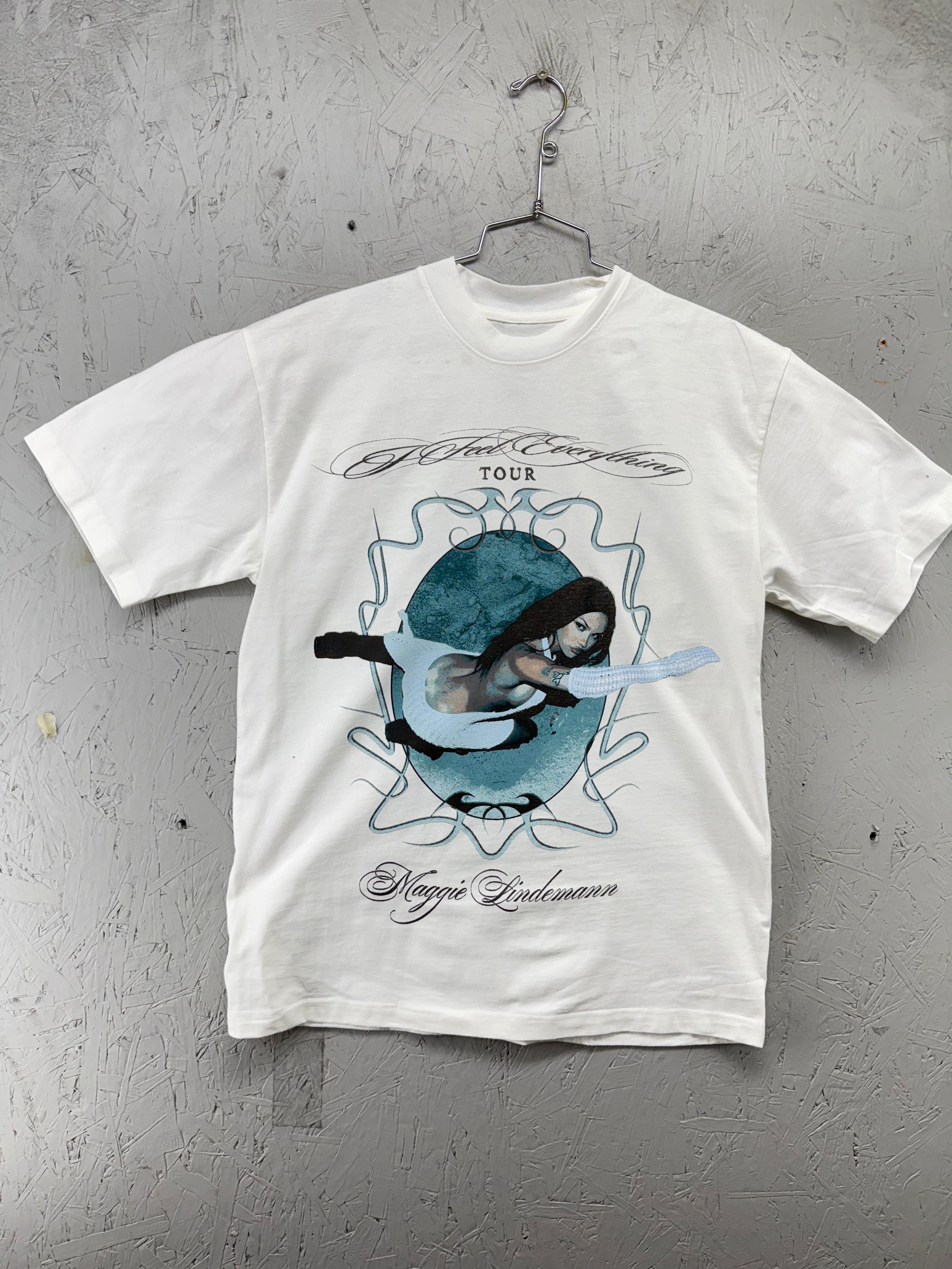 I FEEL EVERYTHING TOUR 2026 T-SHIRT